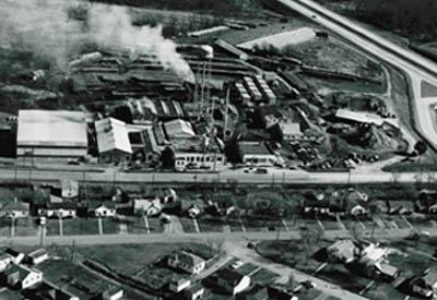Historical photo of cooperage in Lebanon, MO